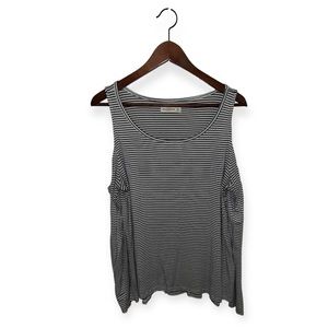 Abercrombie & Fitch Long Sleeve Tee